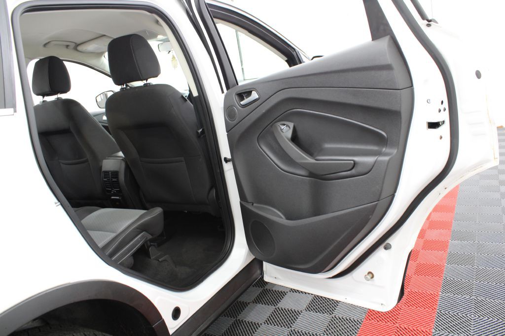 2017 Ford Escape Image 18