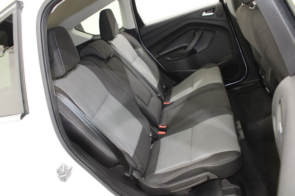 2017 Ford Escape Image 19