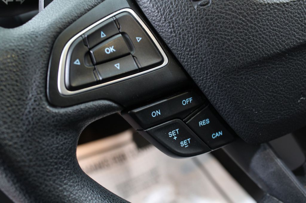 2017 Ford Escape Image 31