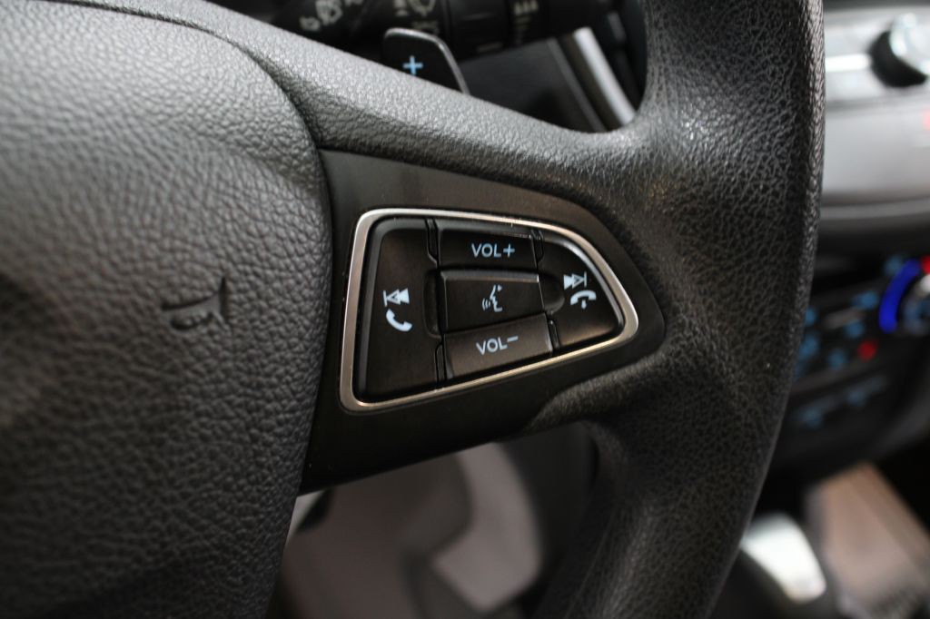 2017 Ford Escape Image 32