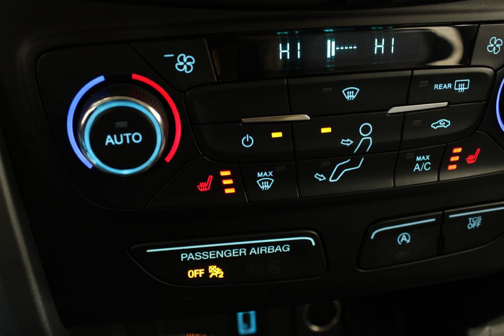 2017 Ford Escape Image 35