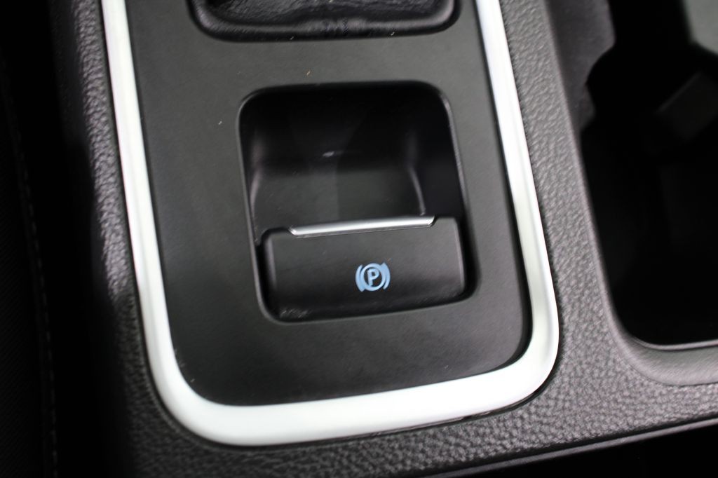 2017 Ford Escape Image 36