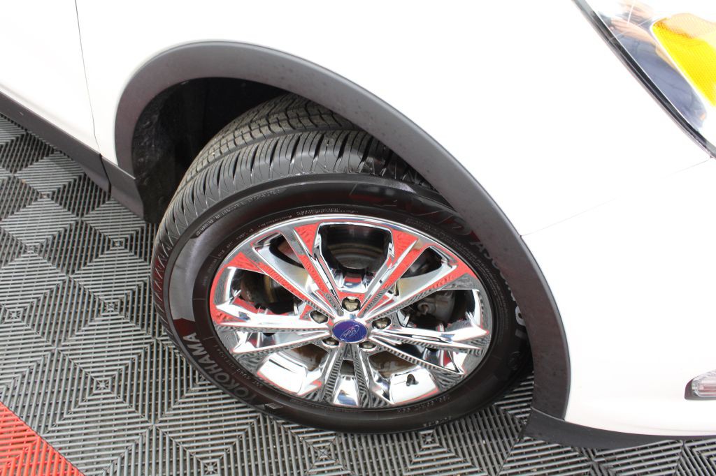 2017 Ford Escape Image 39