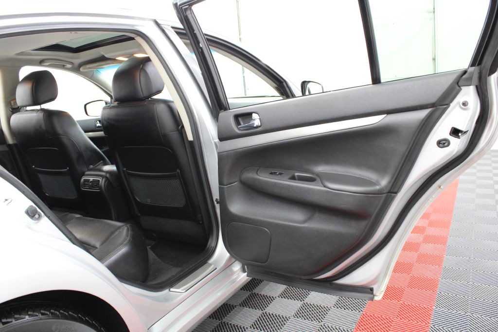 2013 INFINITI G37 Image 20