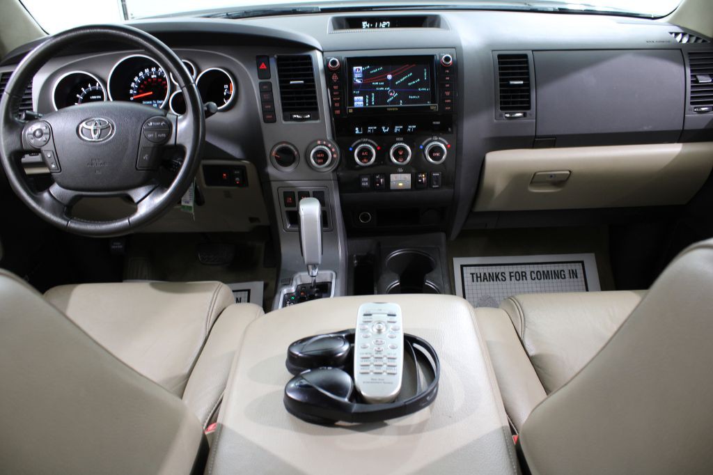 2011 Toyota Sequoia Image 2