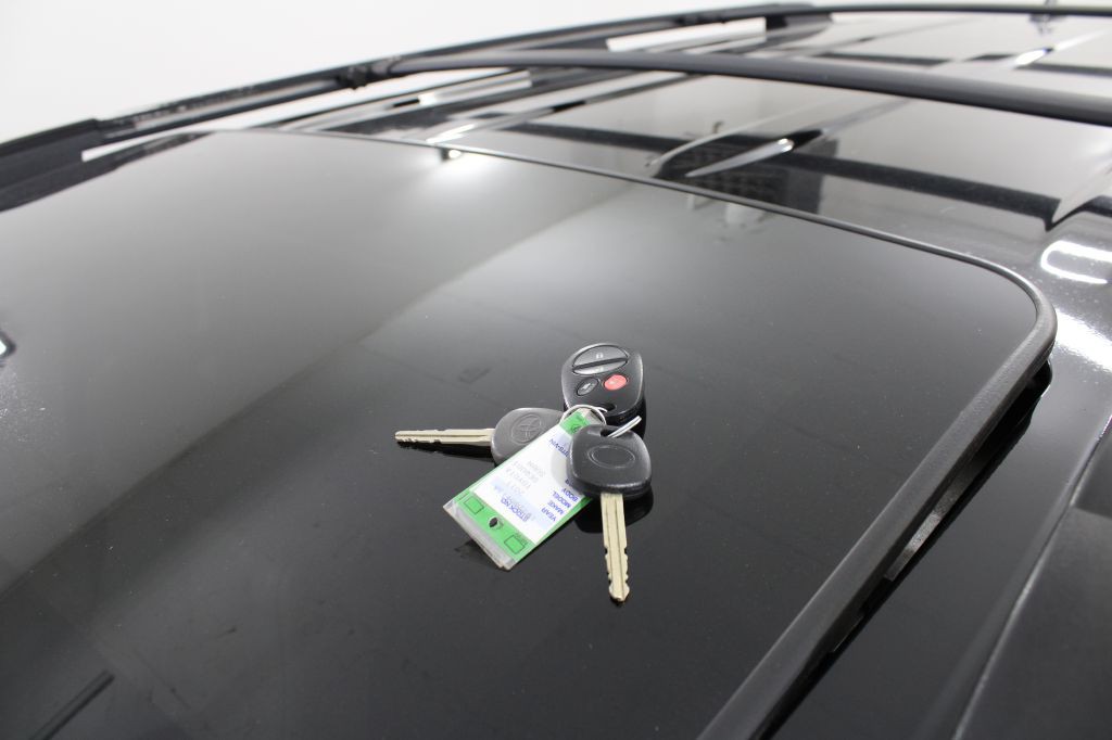 2011 Toyota Sequoia Image 12