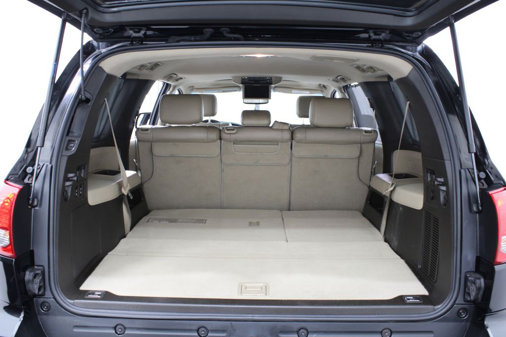 2011 Toyota Sequoia Image 23
