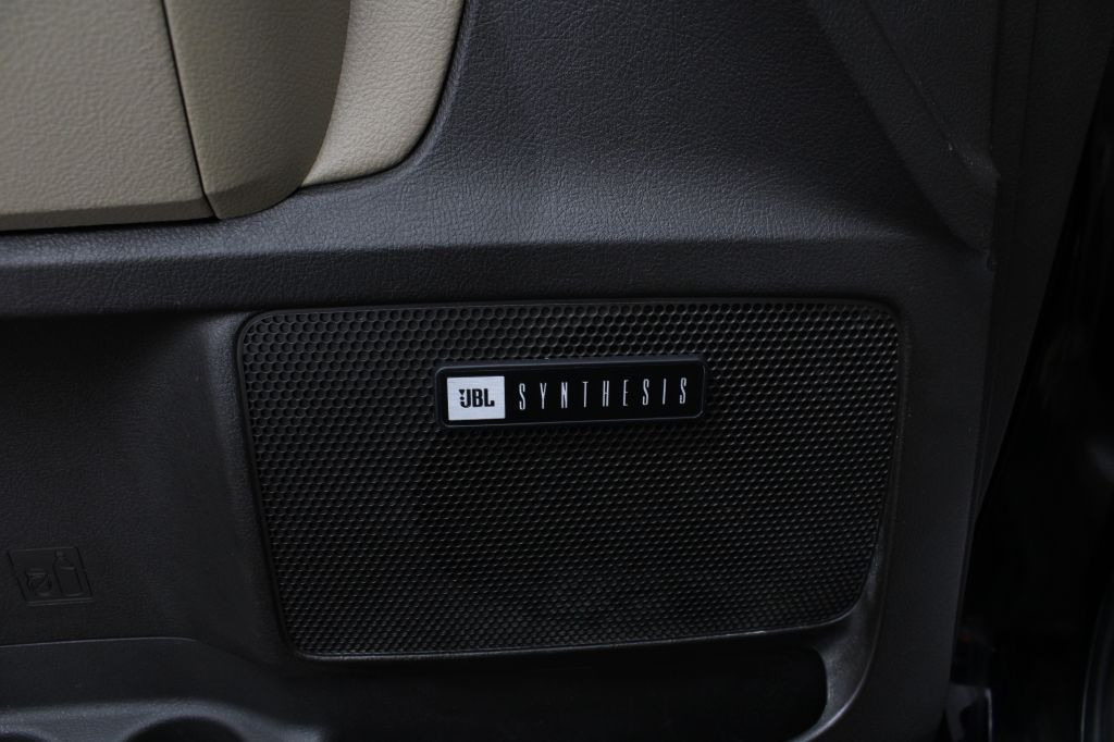 2011 Toyota Sequoia Image 37