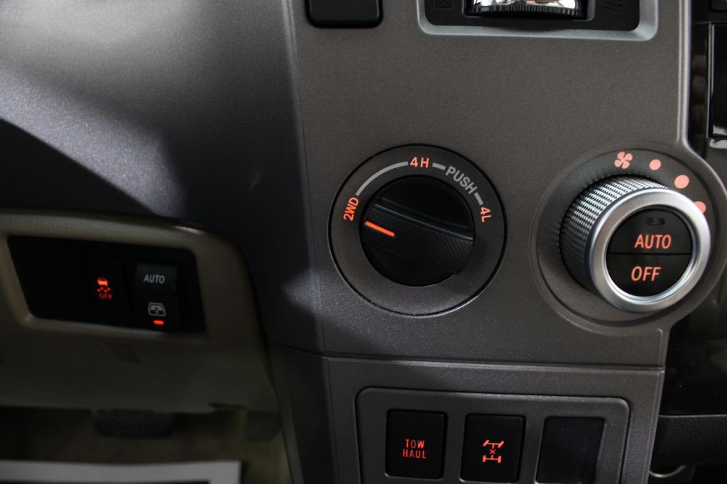 2011 Toyota Sequoia Image 46