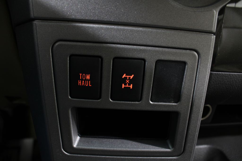 2011 Toyota Sequoia Image 47