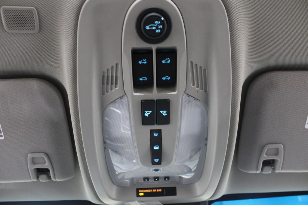 2017 Chevrolet Equinox Image 34