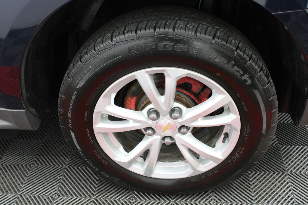 2017 Chevrolet Equinox Image 39