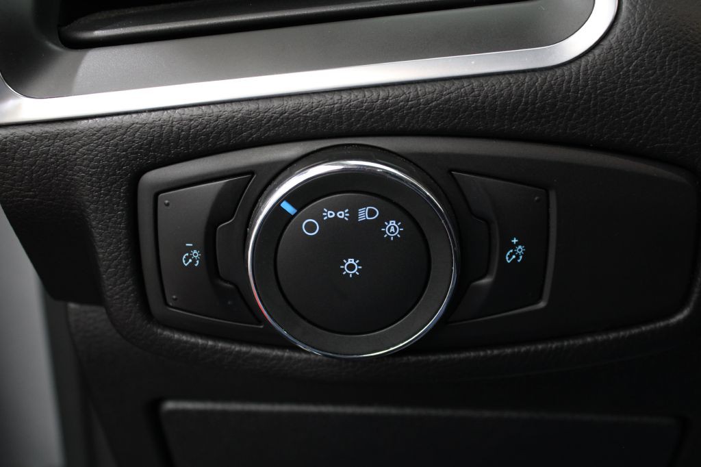 2015 Ford Edge Image 37