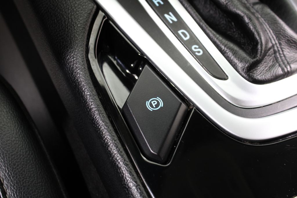 2015 Ford Edge Image 43