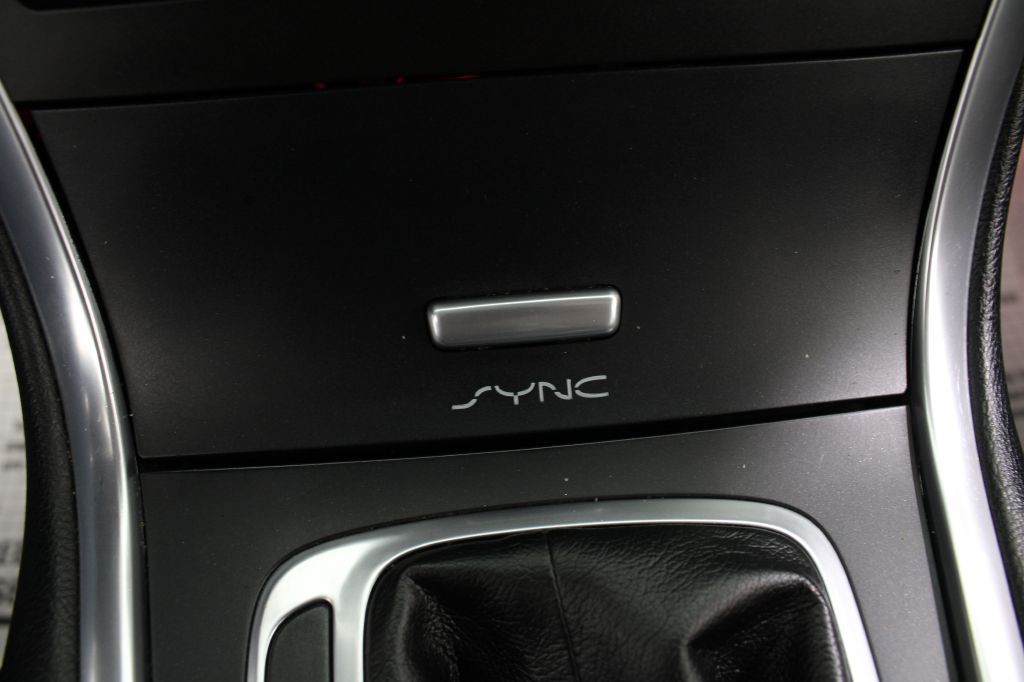 2015 Ford Edge Image 45