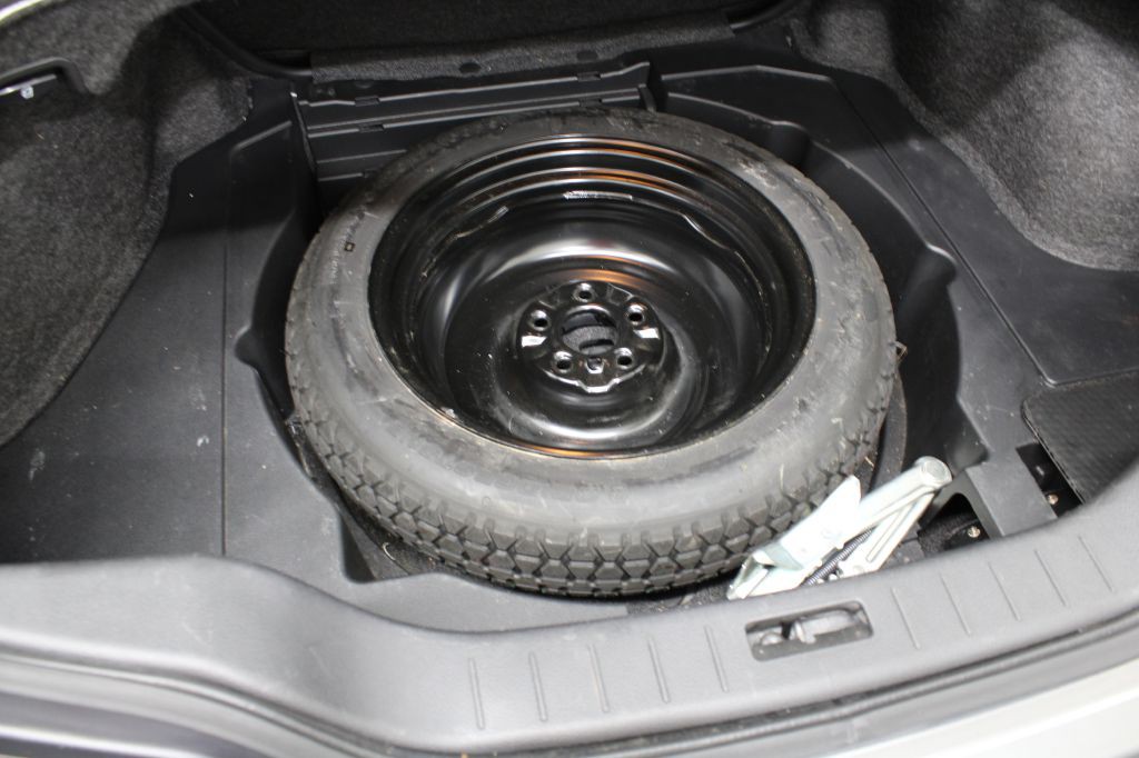 2010 INFINITI G37 Image 43