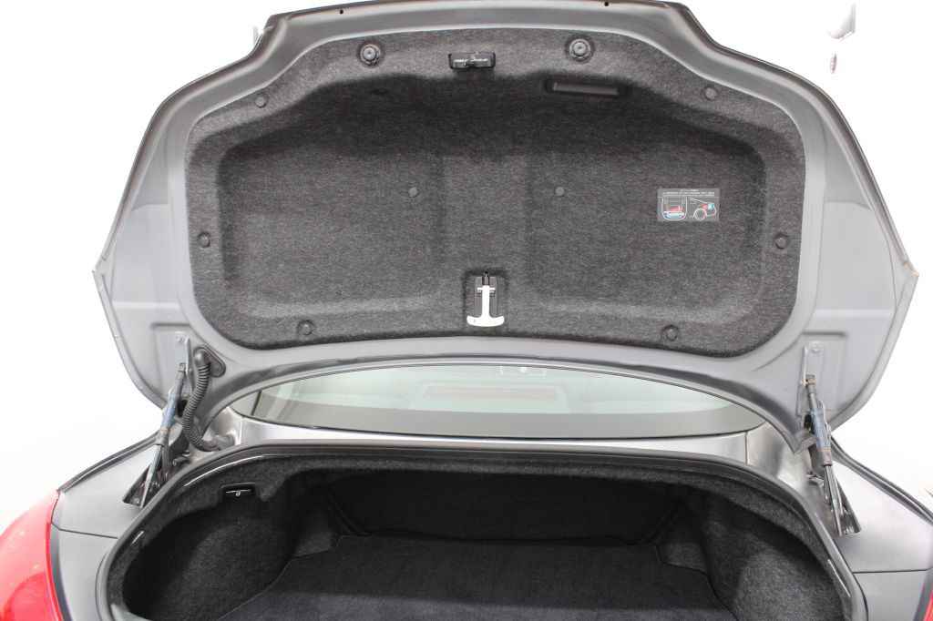 2010 INFINITI G37 Image 44