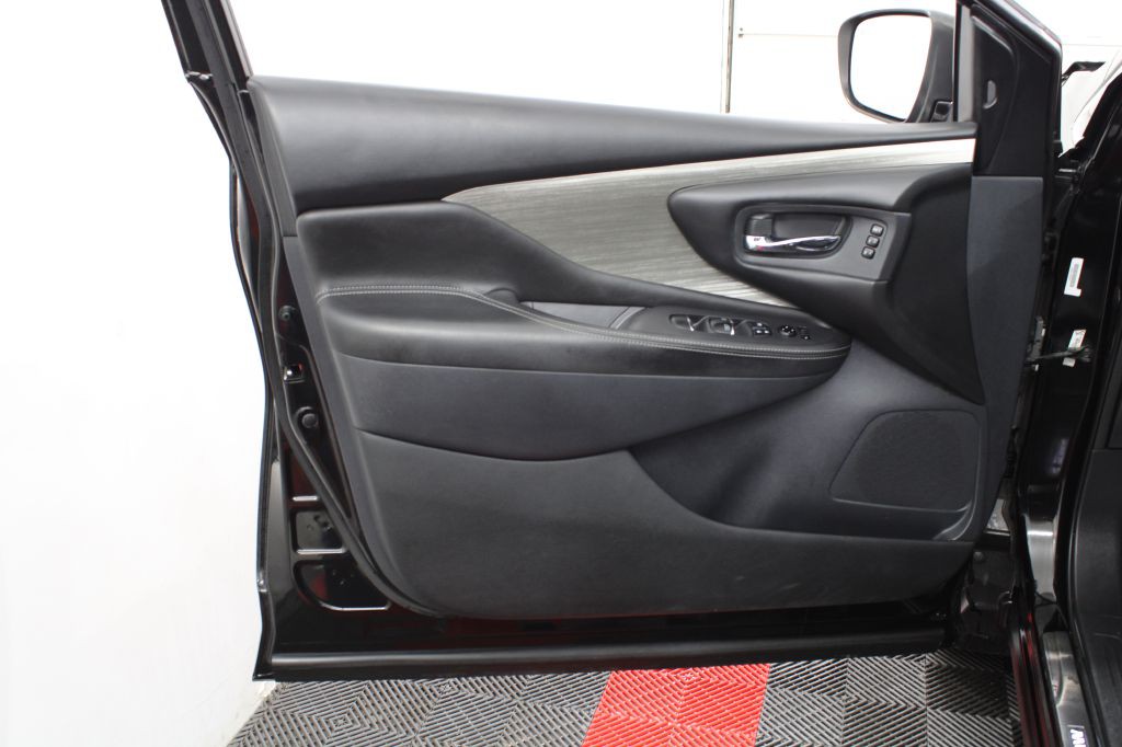 2018 Nissan Murano Image 15