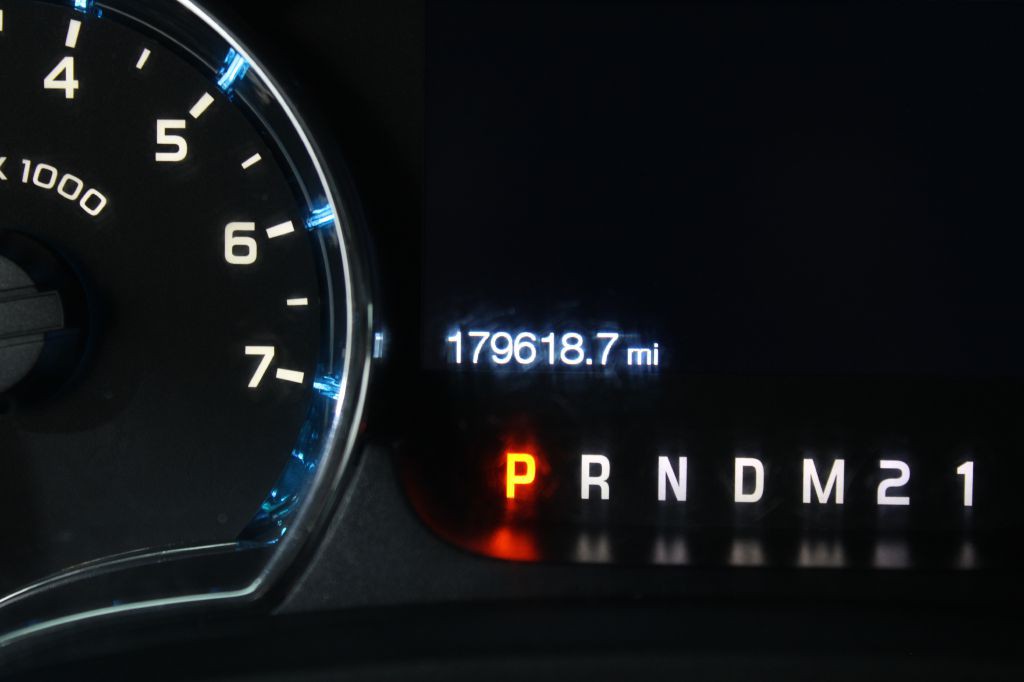 2014 Ford F-150 Image 32