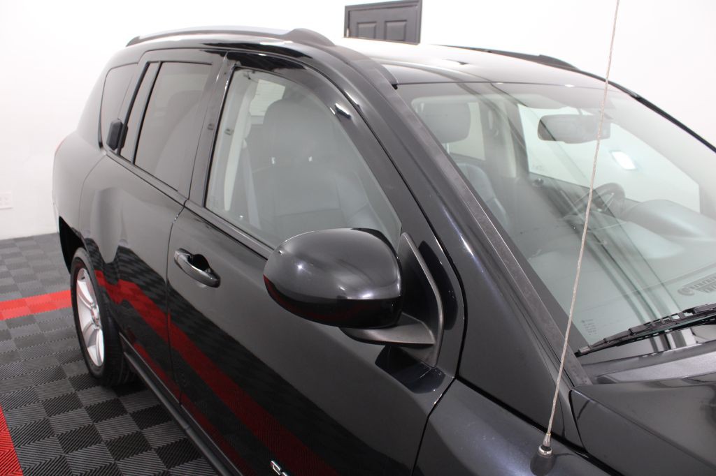 2016 Jeep Compass Image 8