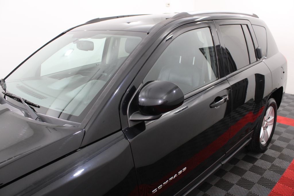 2016 Jeep Compass Image 9