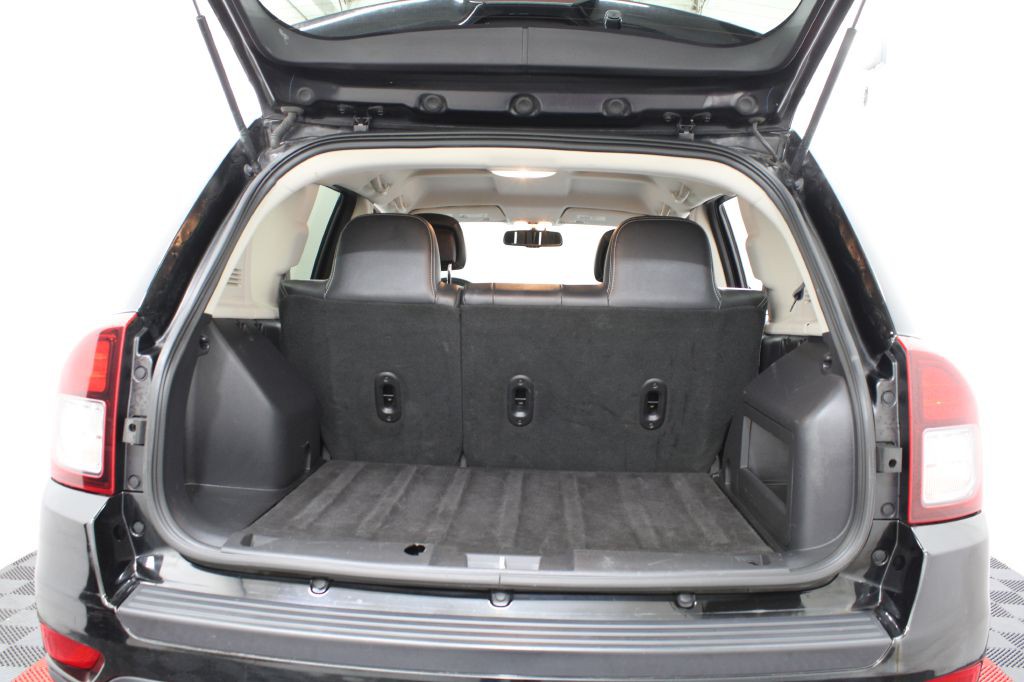 2016 Jeep Compass Image 18