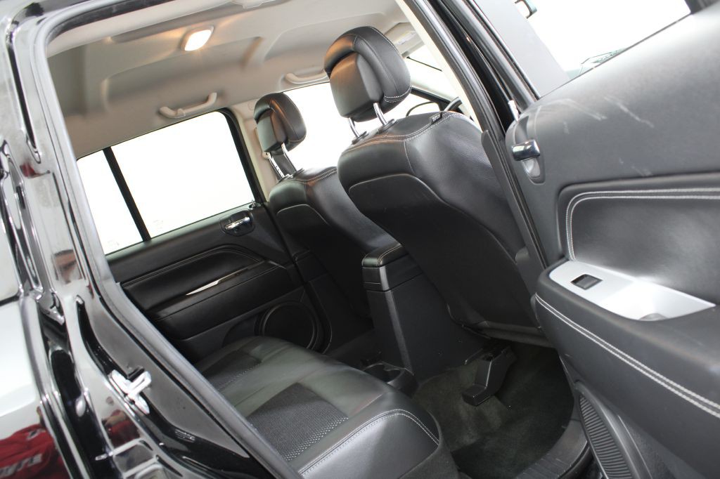 2016 Jeep Compass Image 22