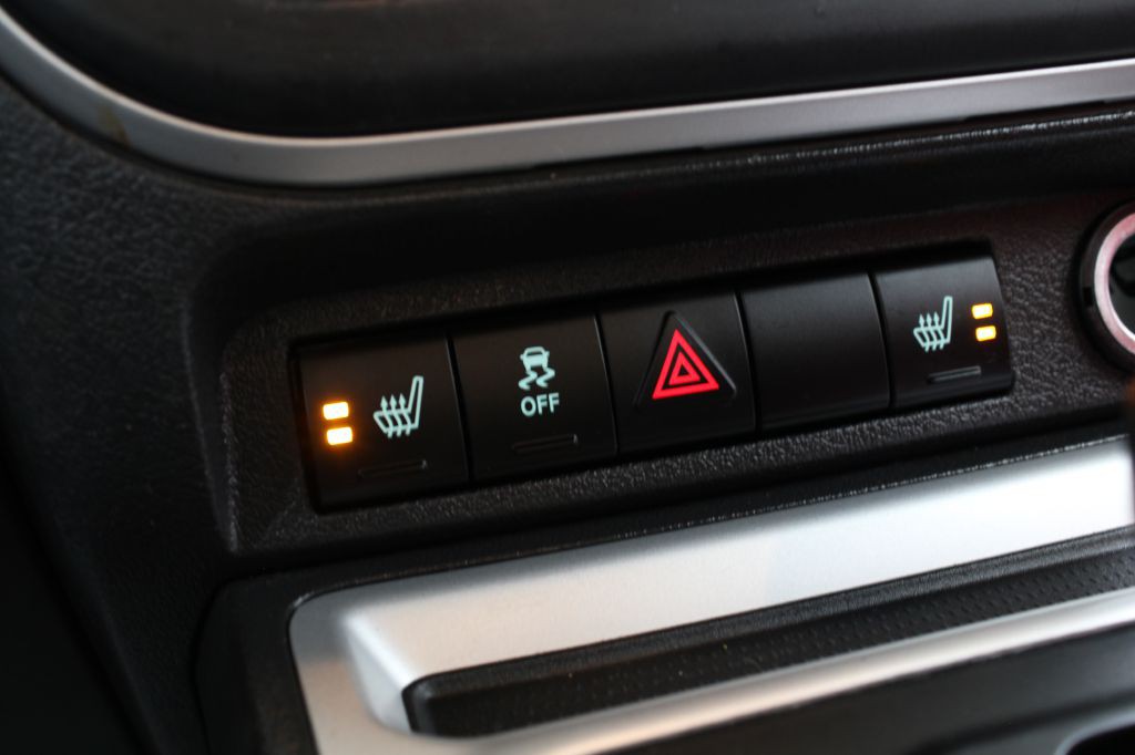 2016 Jeep Compass Image 28