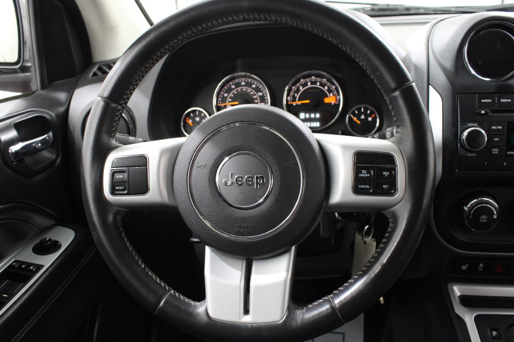 2016 Jeep Compass Image 33