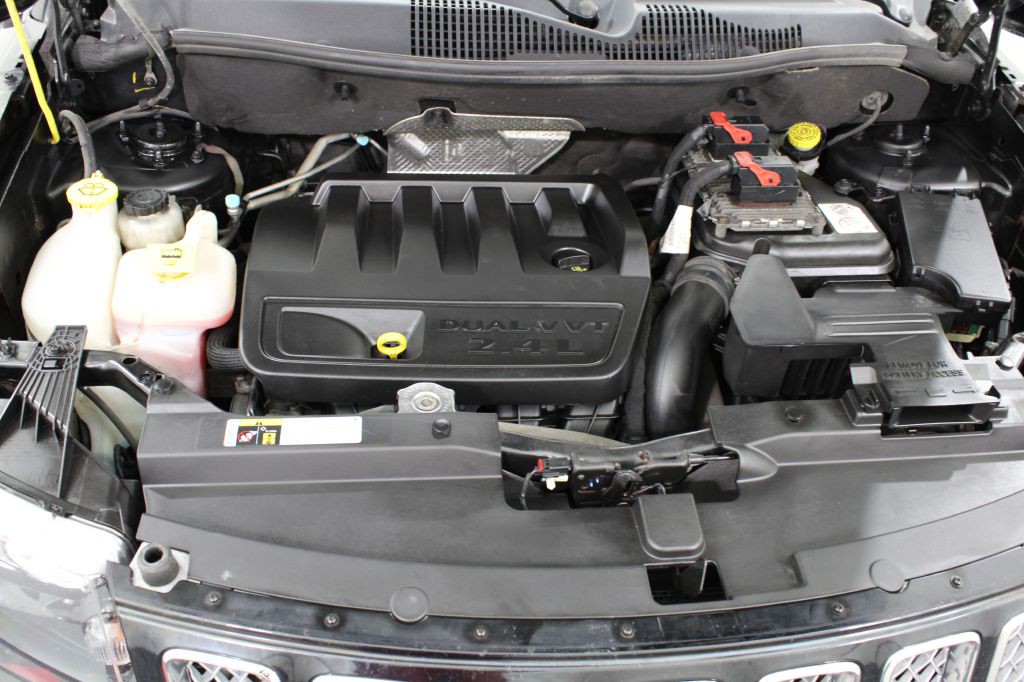 2016 Jeep Compass Image 41