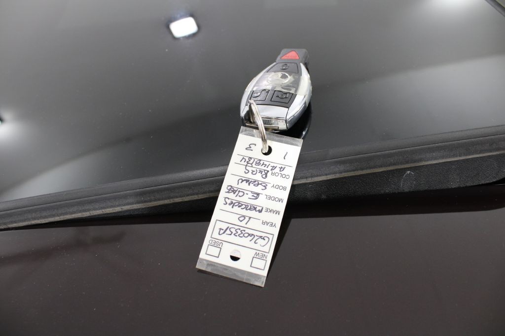 2010 Mercedes-Benz E-Class Image 13