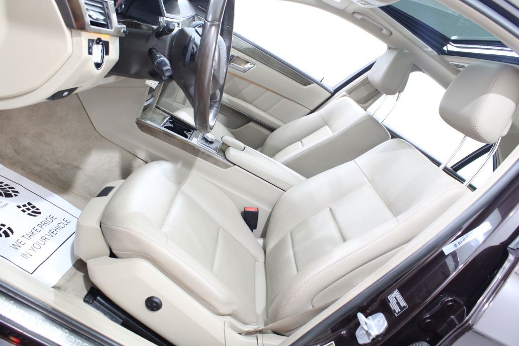 2010 Mercedes-Benz E-Class Image 16