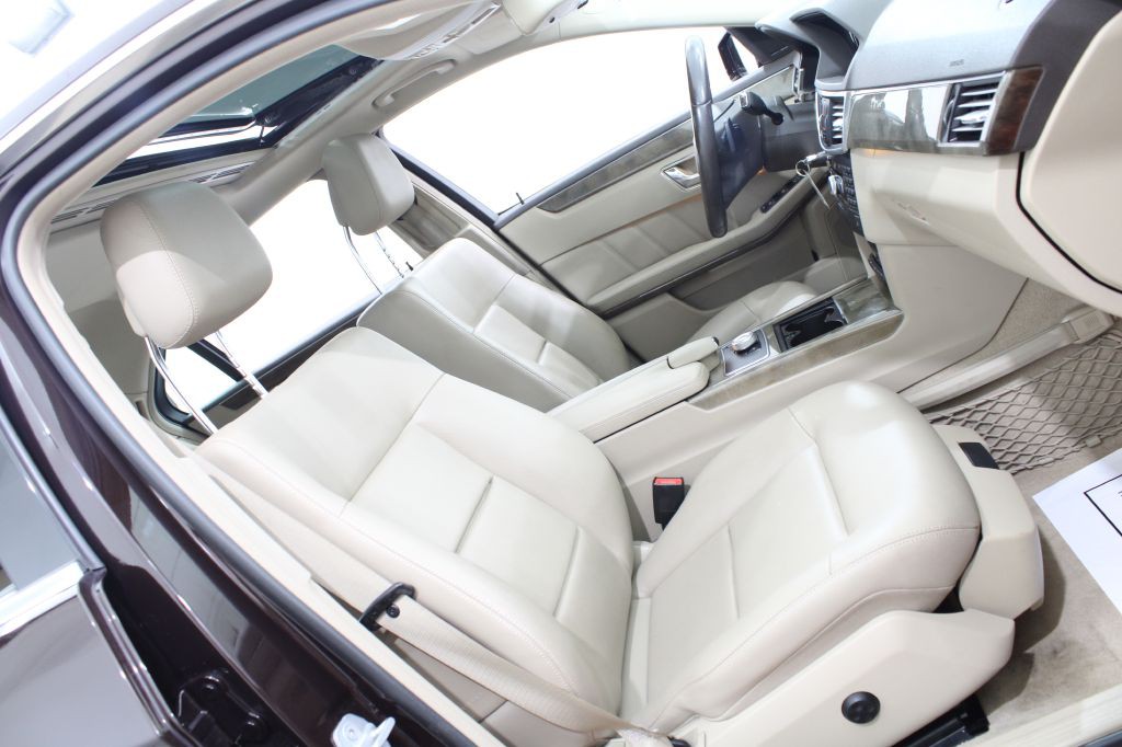 2010 Mercedes-Benz E-Class Image 25