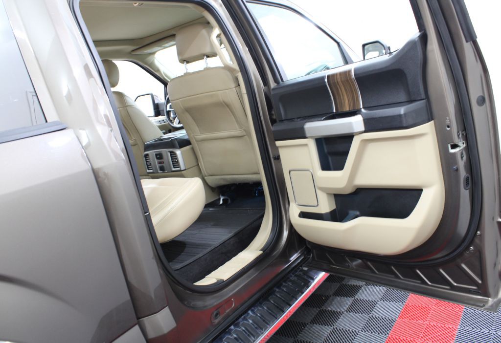 2015 Ford F-150 Image 28