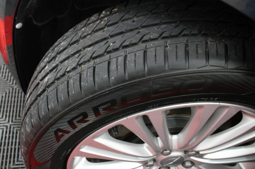 2014 Chrysler 300 Image 47