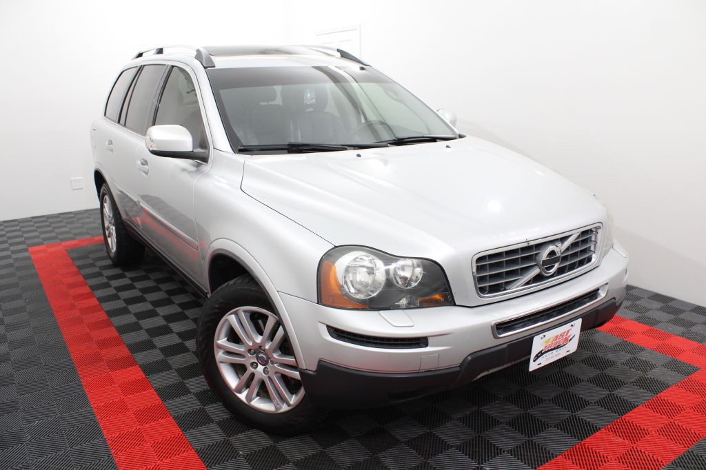 2010 Volvo XC90 Image 1