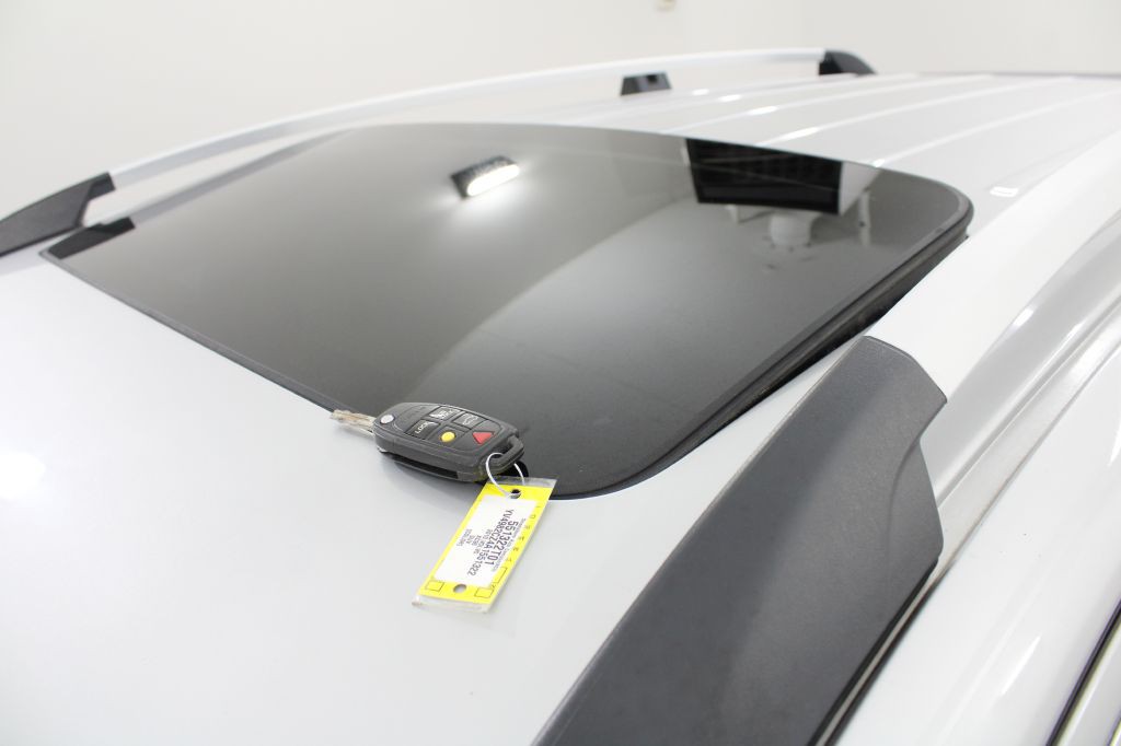 2010 Volvo XC90 Image 9