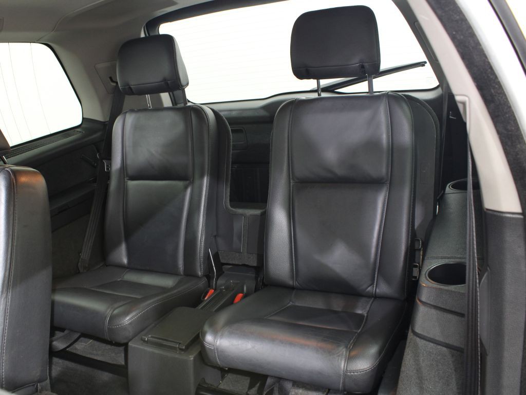 2010 Volvo XC90 Image 17
