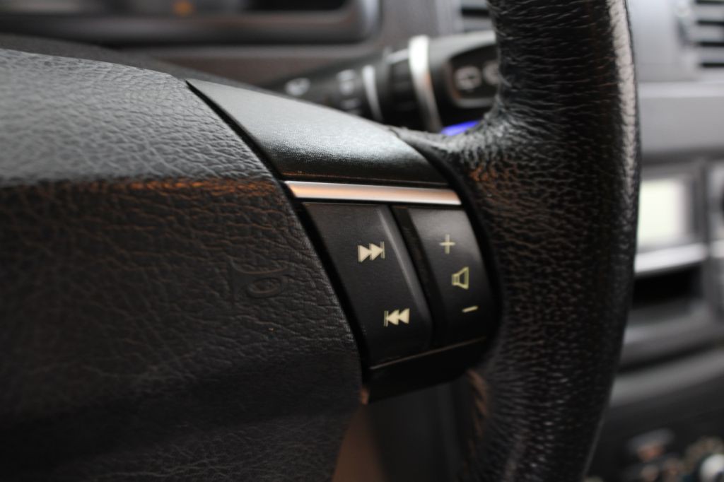 2010 Volvo XC90 Image 26