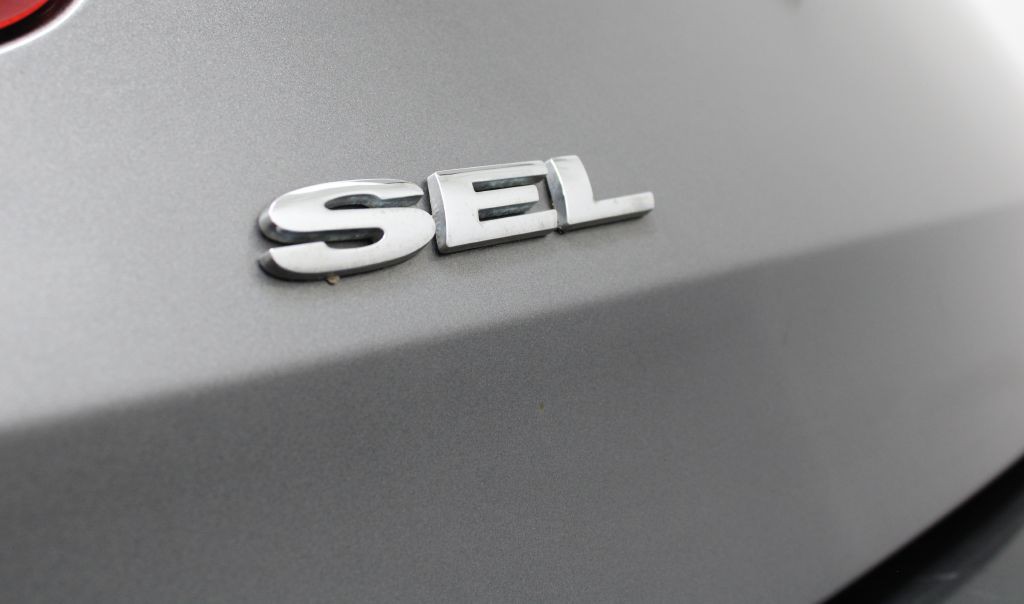 2011 Ford Taurus Image 9