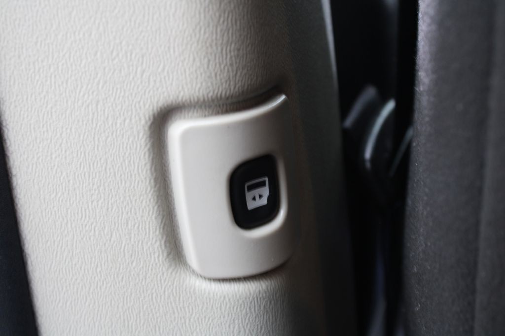 2012 Dodge Grand Caravan Image 18