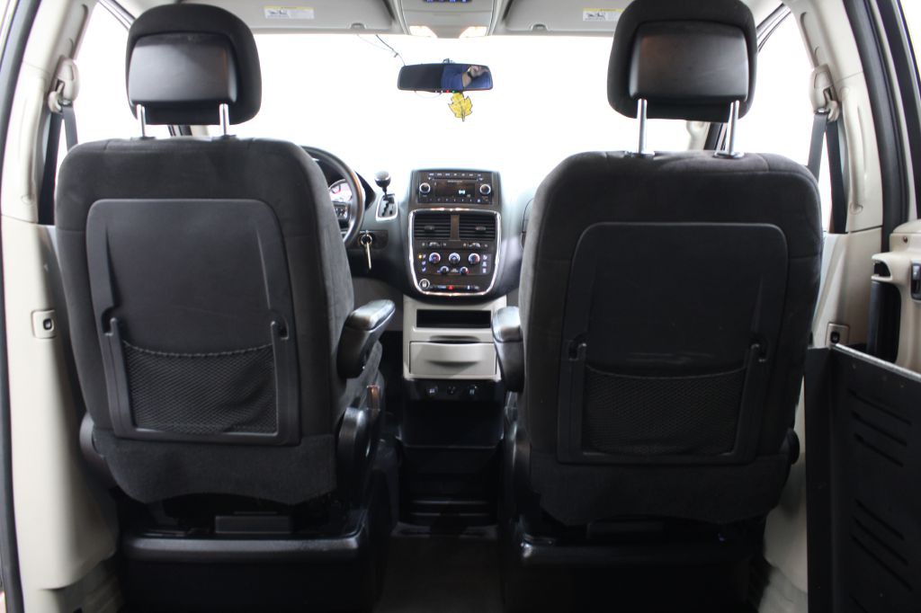 2012 Dodge Grand Caravan Image 28