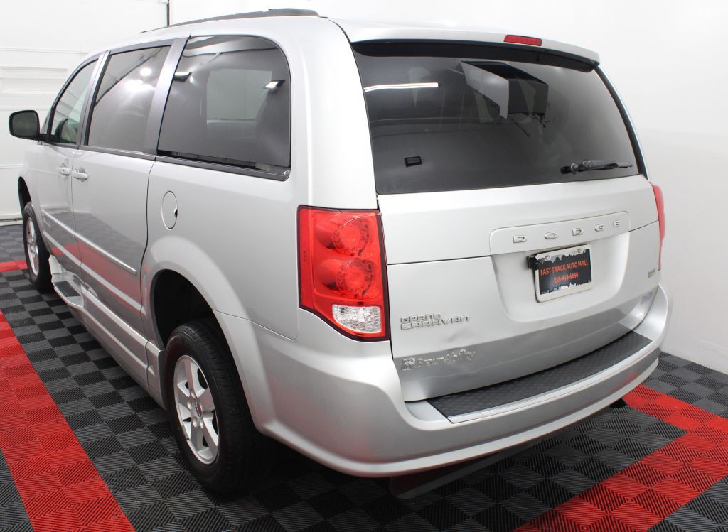 2012 Dodge Grand Caravan Image 6