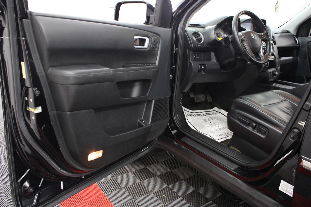 2015 Honda Pilot Image 13