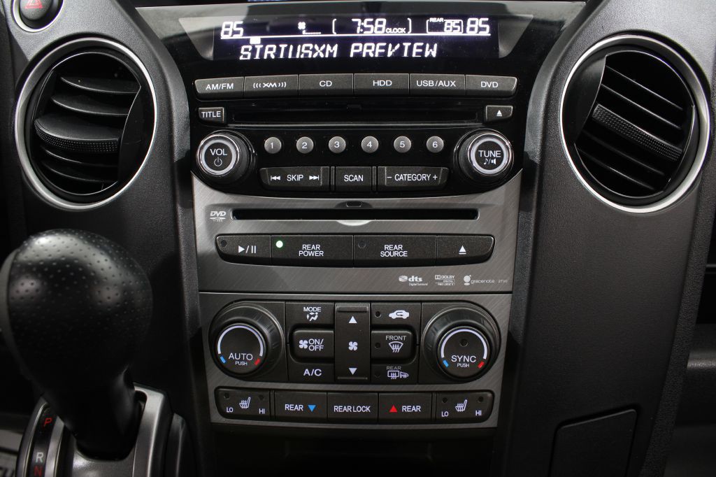 2015 Honda Pilot Image 29