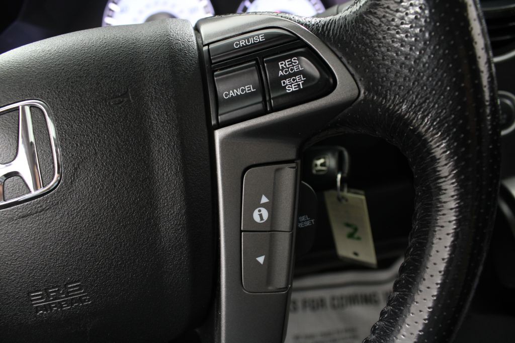 2015 Honda Pilot Image 41