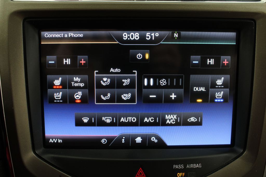 2011 Lincoln MKX Image 32