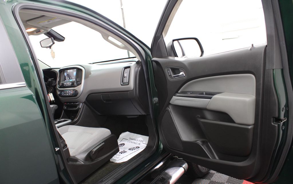 2015 Chevrolet Colorado Image 22