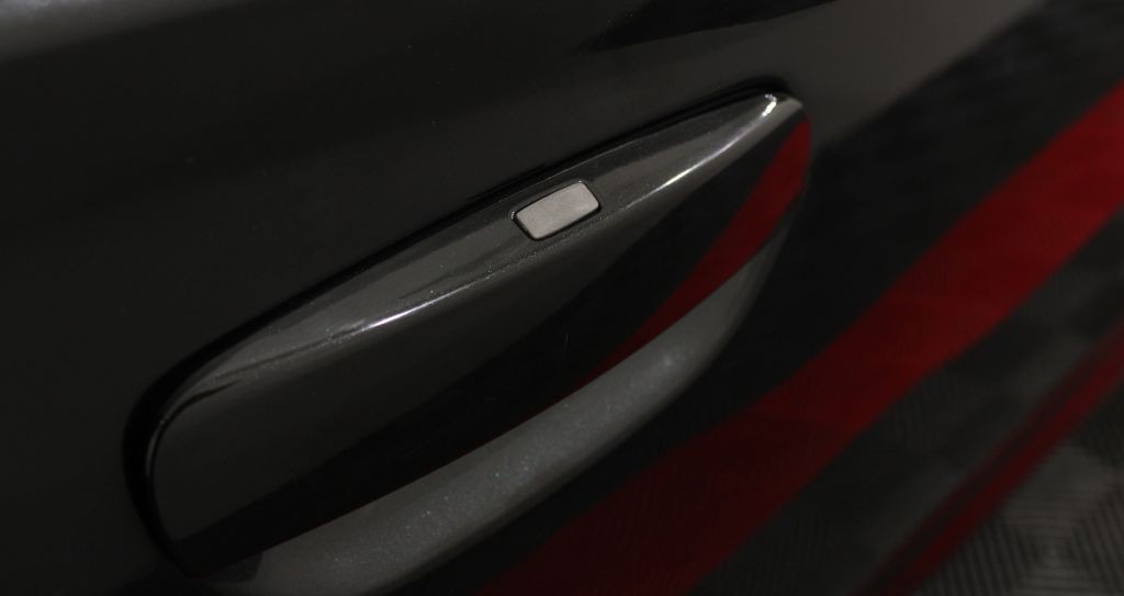 2011 Dodge Charger Image 12