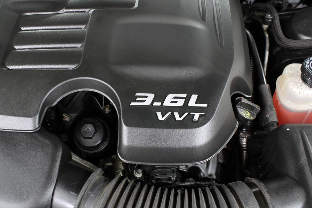 2011 Dodge Charger Image 46